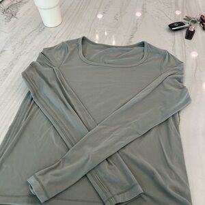 Marshall’s green workout top